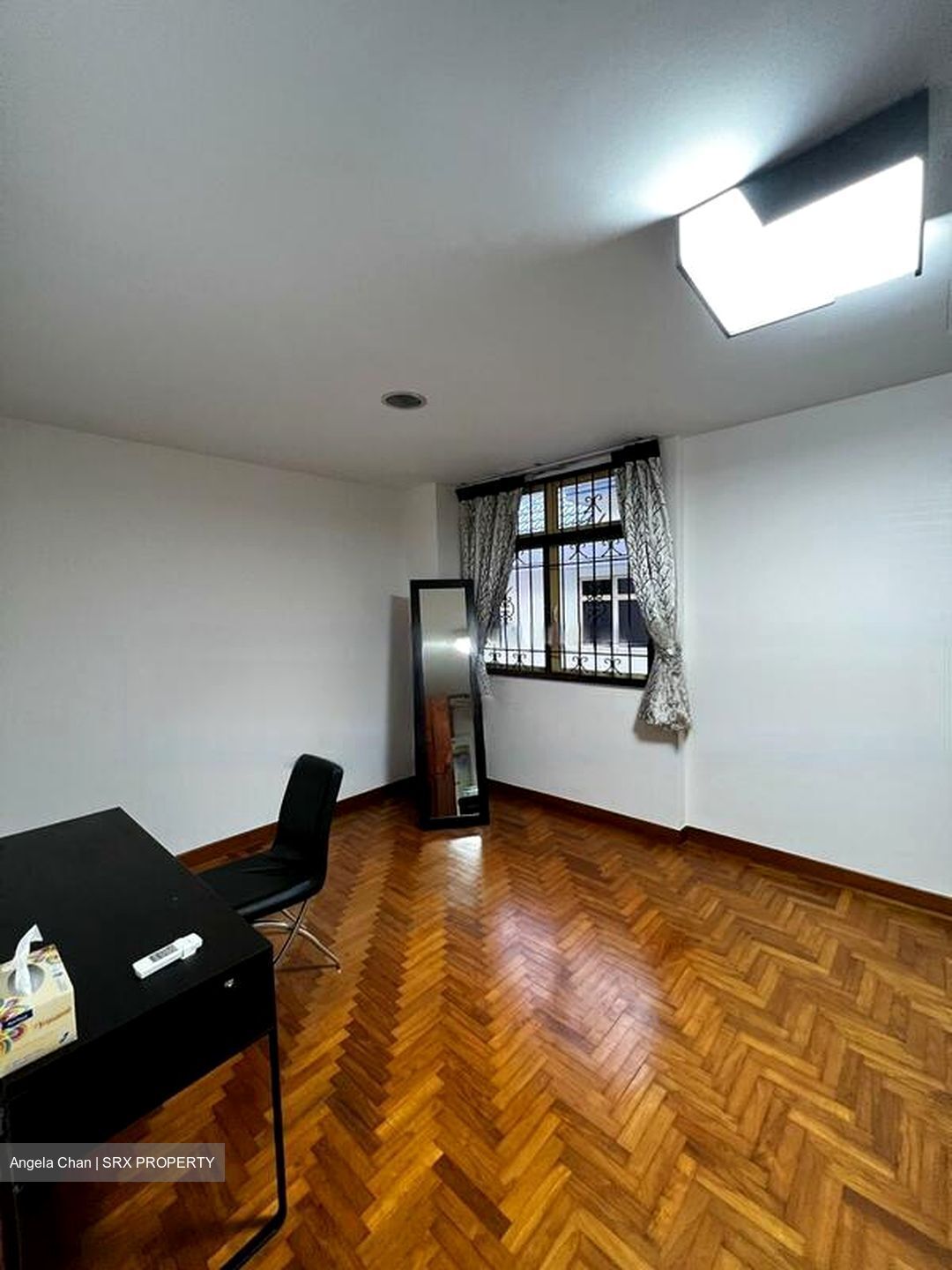 Jalan Arif (D19), Terrace #473592481